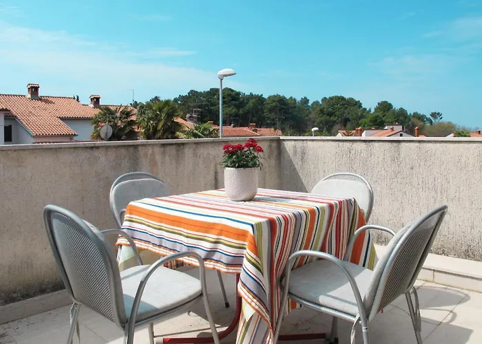 Сasa de vacaciones Ada By Interhome